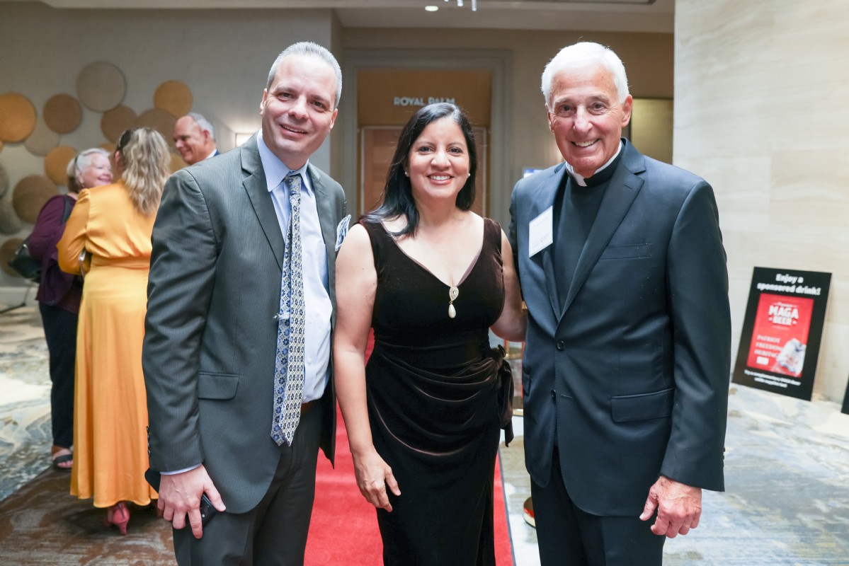 085-Golden Age Gala-Nov-2025_9728