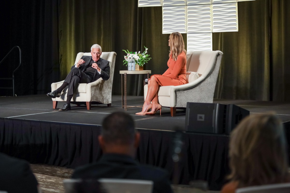 276-Golden Age Gala-Nov-2025_8894