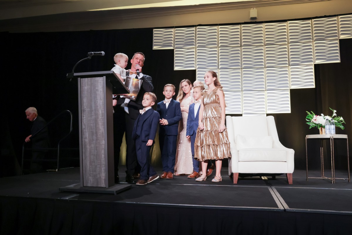 484-Golden Age Gala-Nov-2025_0923